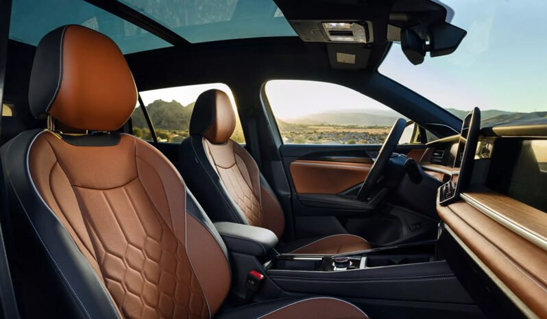 
								Volkswagen Tiguan SUV 2023 Impecable full									