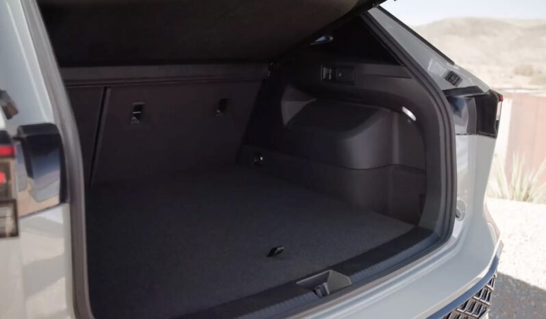 
								Volkswagen Tiguan SUV 2023 Impecable full									